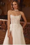 Wedding dress Moonlight | 1365    + choker