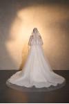 Wedding dress LUMIERE | 1684