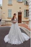 Wedding dress 877
