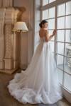 Wedding dress 945