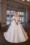 Wedding dress 913