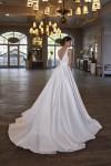 Wedding dress 915