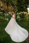 Wedding dress 22012