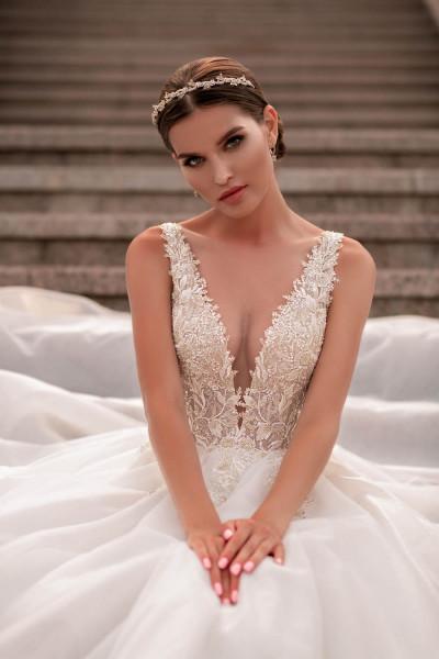 Wedding dress 22016