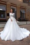 Wedding dress 21005
