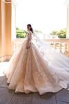 Wedding dress 21011