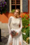 Wedding dress 18001