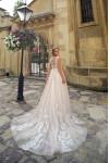 Wedding dress 18003