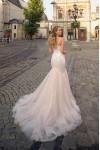 Wedding dress 18005