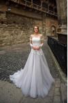 Wedding dress 18011