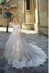 Wedding dress 18012