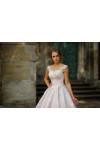 Wedding dress 18013