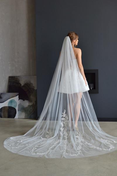 Veil 1555