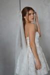 Bow-veil 1553